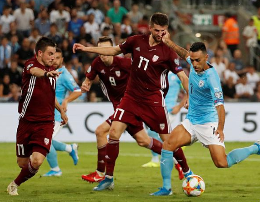 包含昂热前锋破门得分,成为胜利功臣的词条 包含昂热前锋破门得分,成为胜利功臣的词条