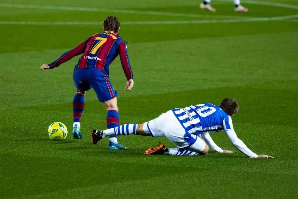 包含能量达人巴塞罗那轻松战胜对手的词条 包含能量达人巴塞罗那轻松战胜对手的词条