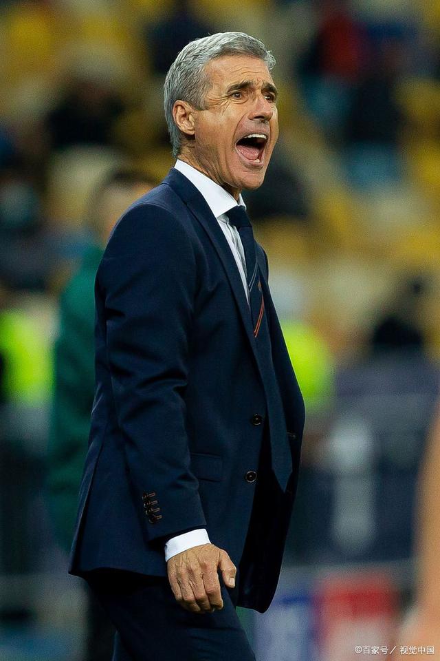 包含佛罗伦萨客场逆转都灵,取得关键胜利的词条 包含佛罗伦萨客场逆转都灵,取得关键胜利的词条